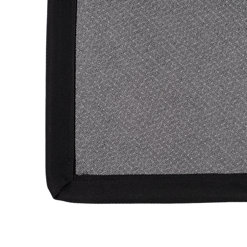 Avenger Dreifach-Scrim Schwarz 60 x 90 cm
