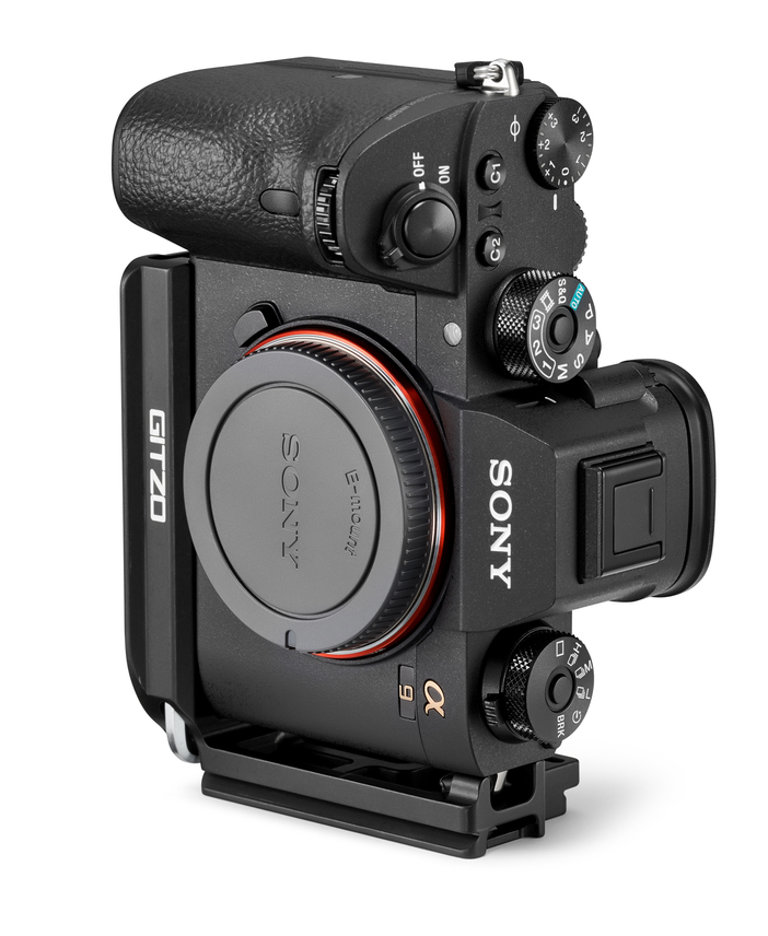 Gitzo L-Schiene für Sony α7R III & Sony α9