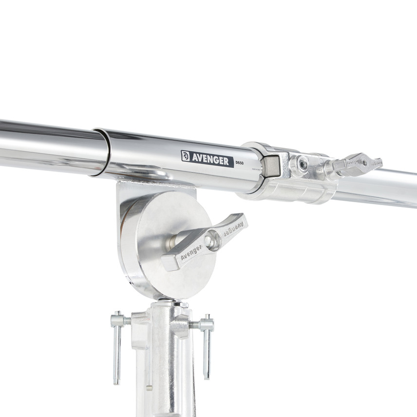 Avenger Junior Boom, eingebauter Griffkopf und Gegengewicht